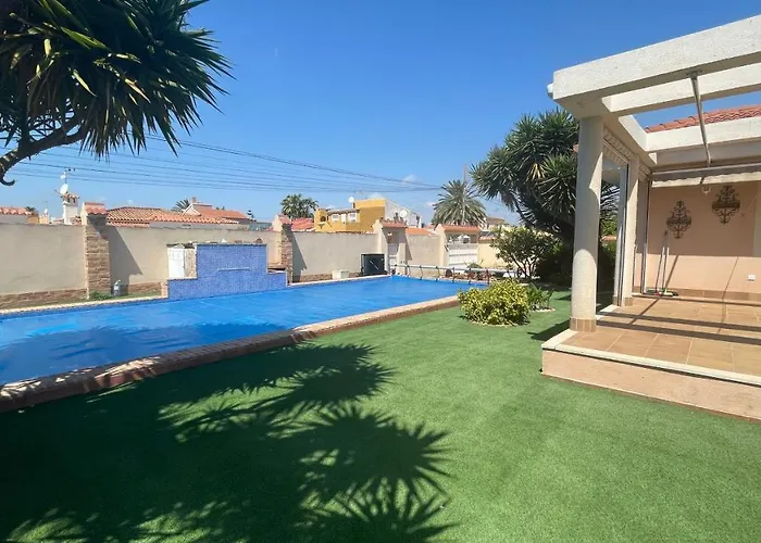 Вилла Sunny Florida Торевьиа